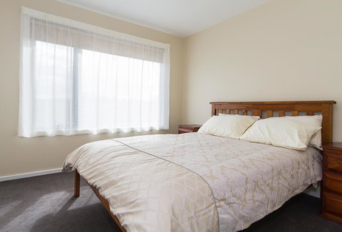 Catherine Lodge Farm Gate Cottages - Qld Realsetate 10