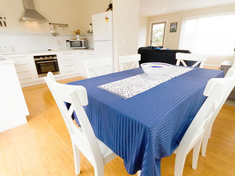 Catherine Lodge Farm Gate Cottages - Qld Realsetate 18