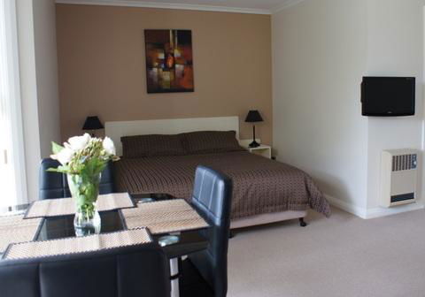 Shearwater Cottages - Internet Find 26