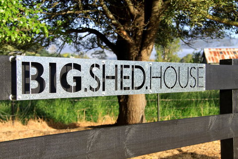 BIG.SHED.HOUSE - Swimm 10