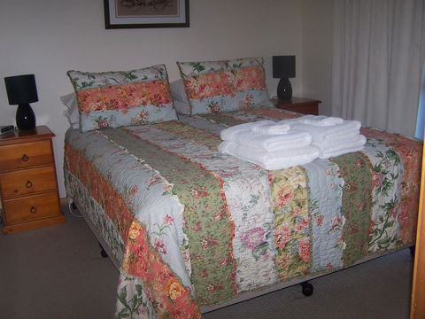 Drumreagh Bed & Breakfast Cabins - Renee 31