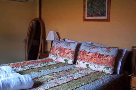 Drumreagh Bed & Breakfast Cabins - Renee 18