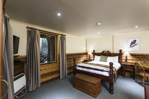 Cradle Forest Inn - Renee 21