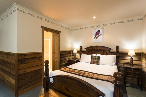 Cradle Forest Inn - Renee 24