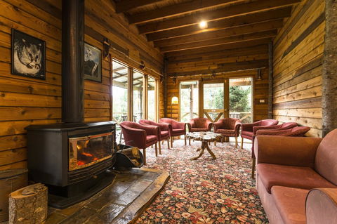 Cradle Forest Inn - Renee 1
