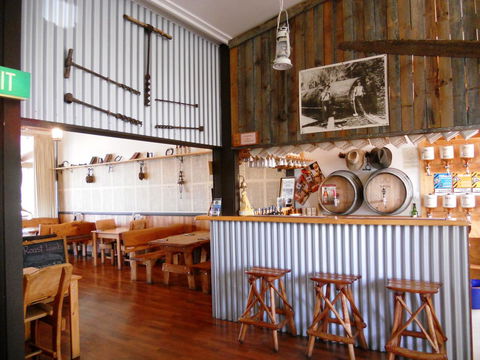 Mountain View Country Inn - Renee 7