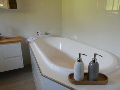 Osprey Lodge & Bungalow - Swimm 10