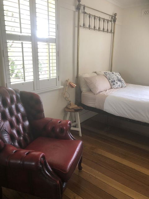 The Port Masters Lodgings - Internet Find 8