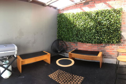 3ree- Spacious & Charming Apartment - Renee 16