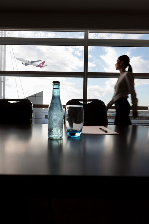 PARKROYAL Melbourne Airport - Swimm 35