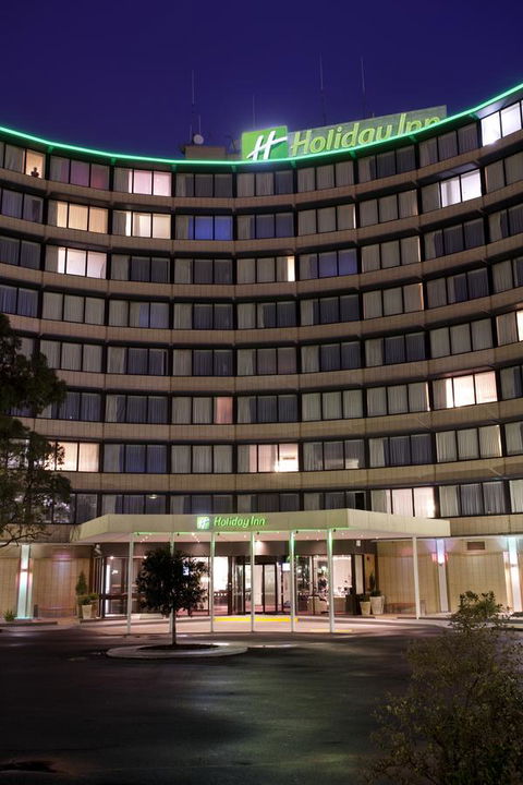 Holiday Inn Melbourne Airport - Swimm 12