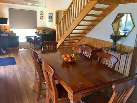 Kangurra Holiday House - Internet Find 13