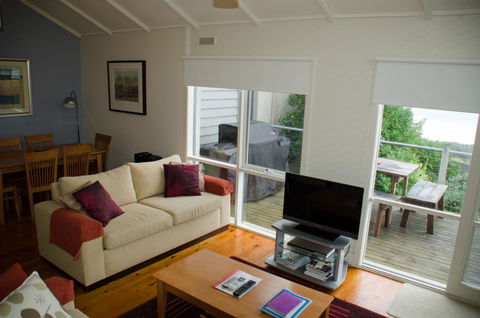 A Great Ocean Road Resort Whitecrest. - Petrol Stations 39