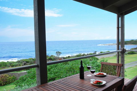 A Great Ocean Road Resort Whitecrest. - Petrol Stations 0