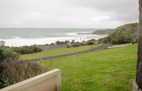 A Great Ocean Road Resort Whitecrest. - Petrol Stations 41