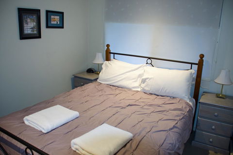 A Great Ocean Road Resort Whitecrest. - Petrol Stations 21