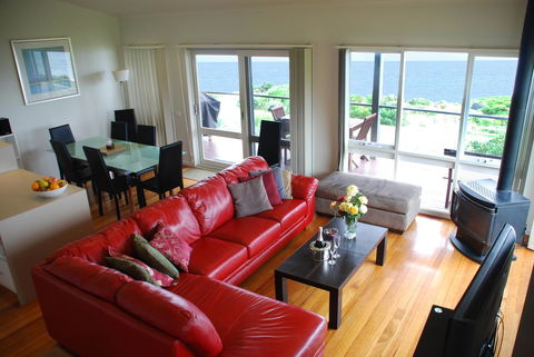 A Great Ocean Road Resort Whitecrest. - Petrol Stations 7