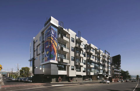 Vue Apartments & Day Spa - Internet Find 0