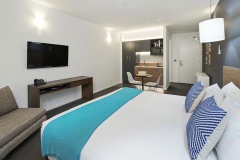 Vue Apartments & Day Spa - Internet Find 4