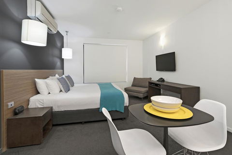 Vue Apartments & Day Spa - Internet Find 6