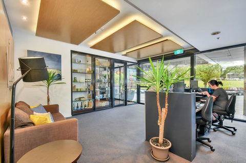 Vue Apartments & Day Spa - Internet Find 30