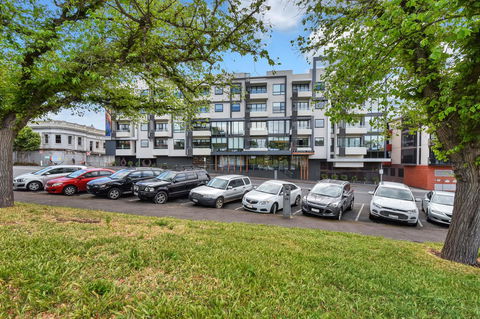 Vue Apartments & Day Spa - Internet Find 28