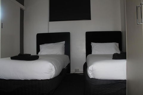 Rochester Motel - Renee 12