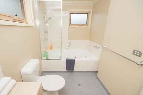 The Pitch - Swimm 19