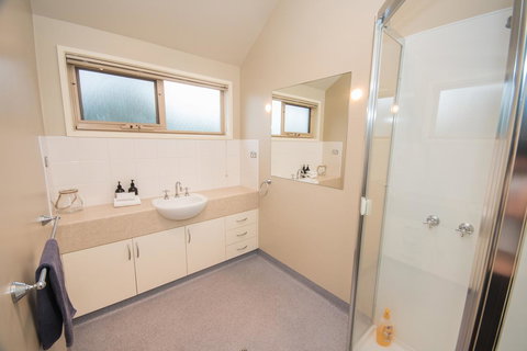 The Pitch - Swimm 27