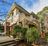 Boutique Stays - Maple On Kent Glen Iris Townhouse - Renee