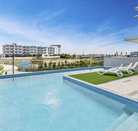Direct Hotels - Aquarius Kawana - Renee