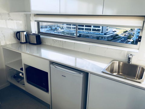 Direct Hotels - Aquarius Kawana - Internet Find 17