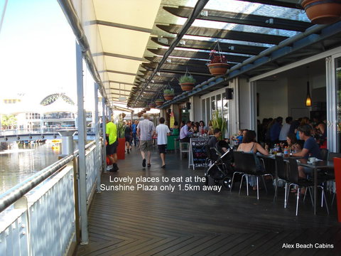 Alex Beach Cabins And Tourist Park - Swimm 42