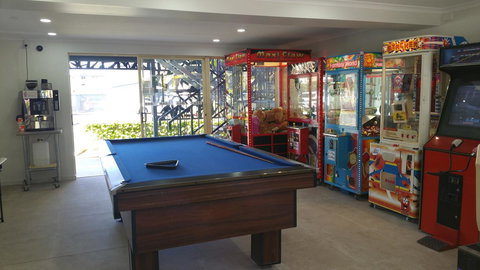 Alex Beach Cabins And Tourist Park - Swimm 14