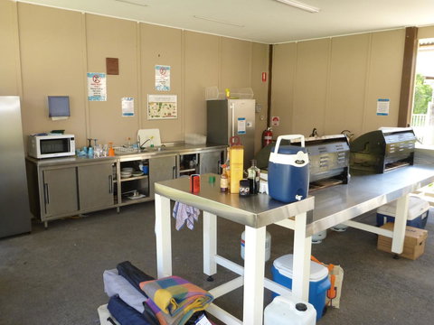 Castaways Moreton Island - Swimm 19