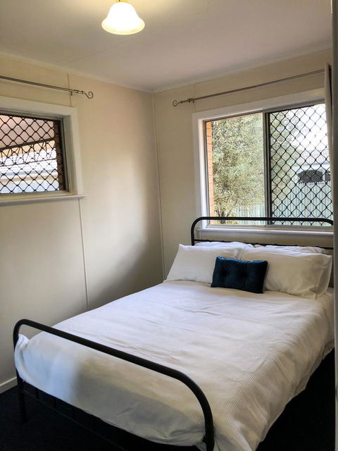 Picnic Point Villas - Renee 11