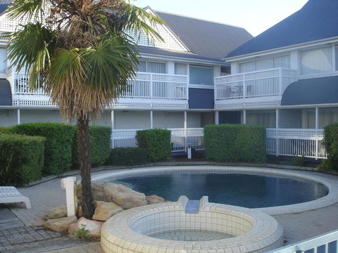 Dalby Manor Motor Inn - Renee 12