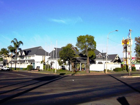Dalby Manor Motor Inn - Renee 19