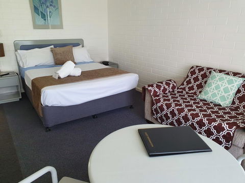 Dalby Manor Motor Inn - Renee 9