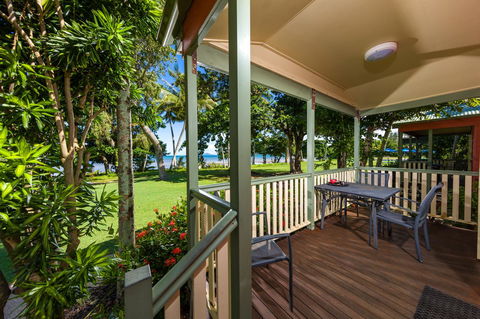King Reef Resort - Renee 1