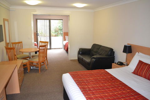 Comfort Inn Grammar View - Renee 13