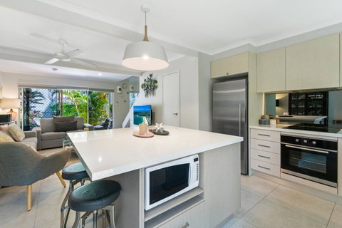 Noosa Place Resort - Internet Find 2