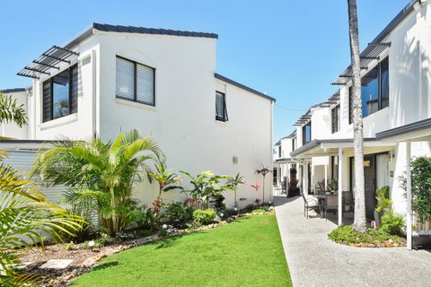 Noosa Place Resort - Internet Find 31