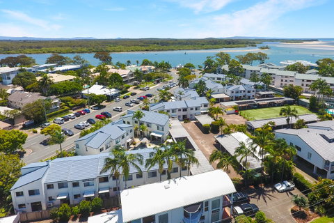 Noosa Place Resort - Internet Find 24