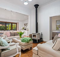 Frangipani House - Renee