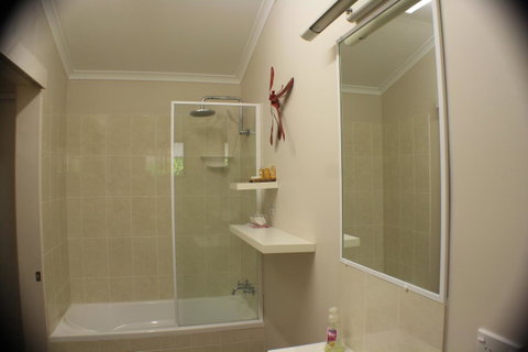 Boutique Bungalows - Internet Find 43