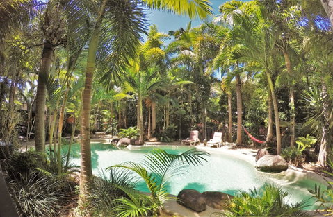 Boutique Bungalows - Internet Find 0