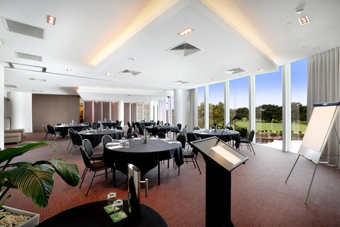 RACV Royal Pines Resort Gold Coast - Qld Realsetate 39