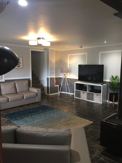 Malanda Manor Guesthouse - Renee 20