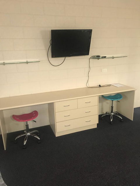YAL Cairns - A Motel That Makes A Difference - Petrol Stations 29